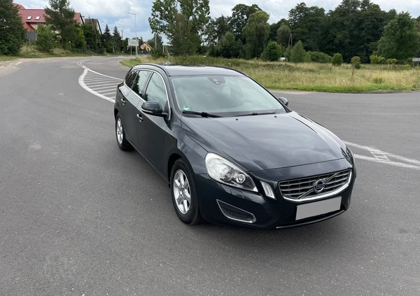 Volvo V60 cena 47900 przebieg: 140000, rok produkcji 2013 z Nidzica małe 497